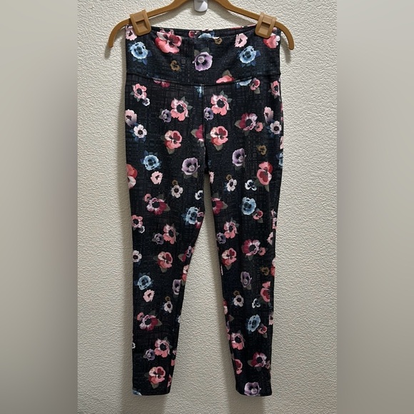 Jessica Simpson Pants - Jessica Simpson The Warmup Leggings, Floral, Large